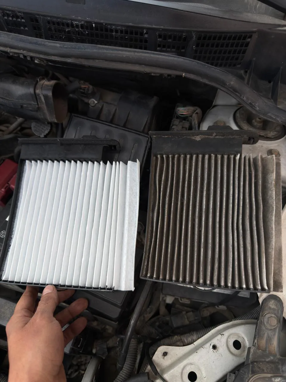 Filtro de habitáculo nuevo vs usado Nissan Tiida - mantención por km en Peñalolén